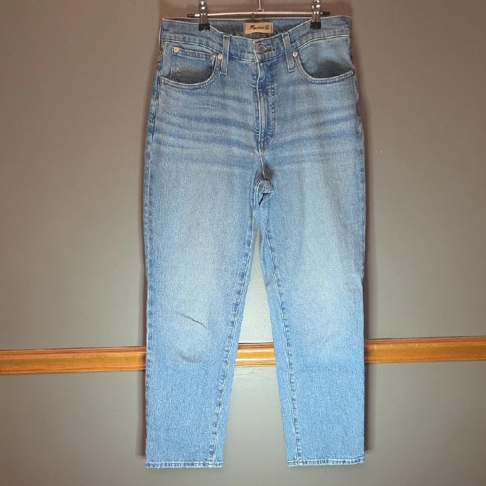 Madewell Cropped Jeans in Classic Blue - Picture 1 of 5